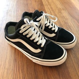 Vans Old Skool Shoes